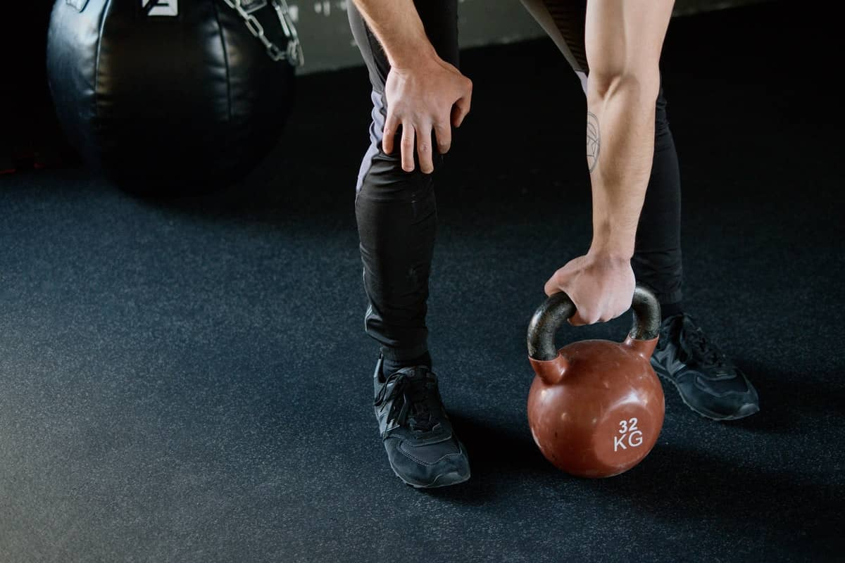  kettlebell vs medicine ball 