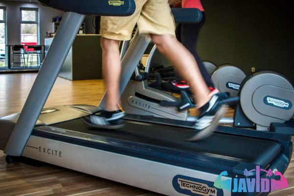 The purchase price of smart treadmill zwift in UK